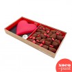 Corazón de chocolate, trufas y mini corazones